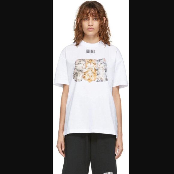 VTMNTS White Kayomi Harai Edition Cute Cats T-Shirt - Picture 1 of 4